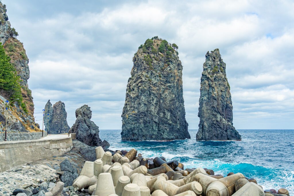 Ulleungdo winter scenery Samseonam Three Fairy Rocks with dramatic white foam waves